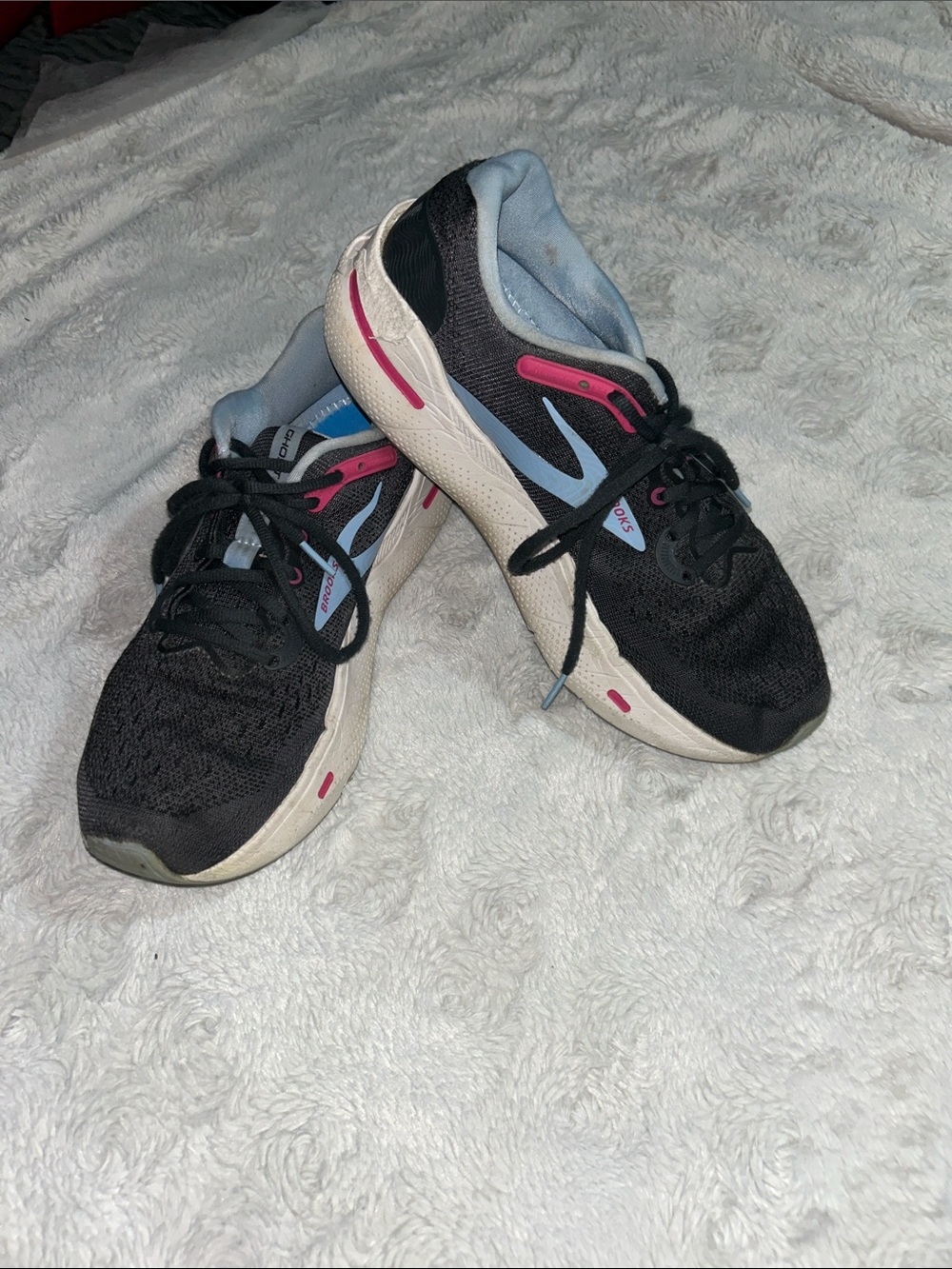 Brooks Women's Black Sneakers with Pink & Light Blue Accents